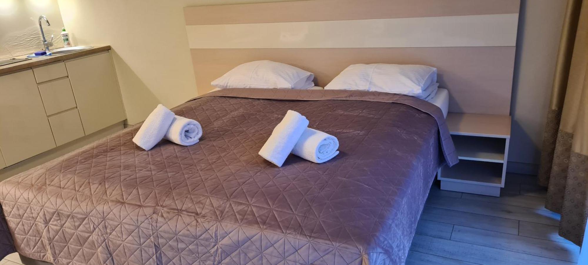Apartamenty Czarna Gora Is 8 Sienna  Εξωτερικό φωτογραφία